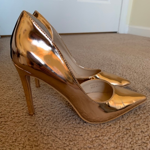 Rose Gold Pumps - Picture 3 of 4